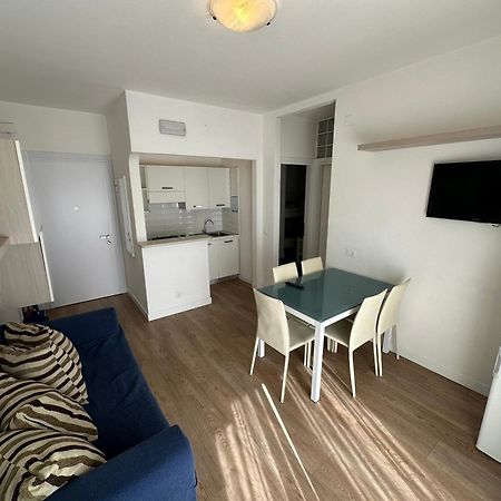 Residenza Mazzanti - Agenzia Cocal Apartment กาออร์เล ภายนอก รูปภาพ
