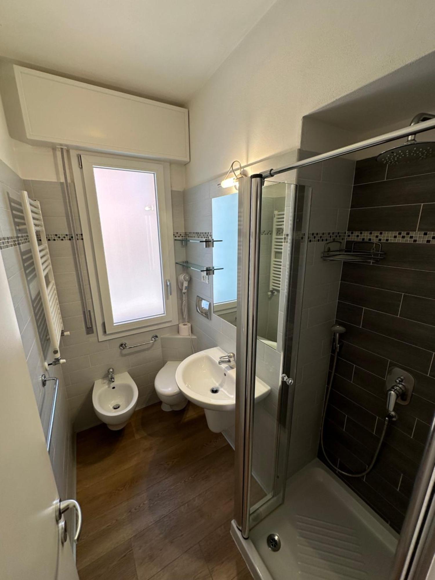 Residenza Mazzanti - Agenzia Cocal Apartment กาออร์เล ภายนอก รูปภาพ